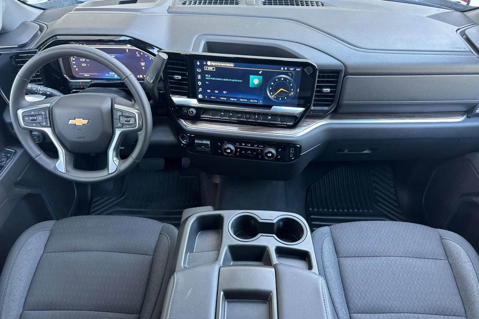 2026 Chevrolet Silverado 1500 LT - Photo 14