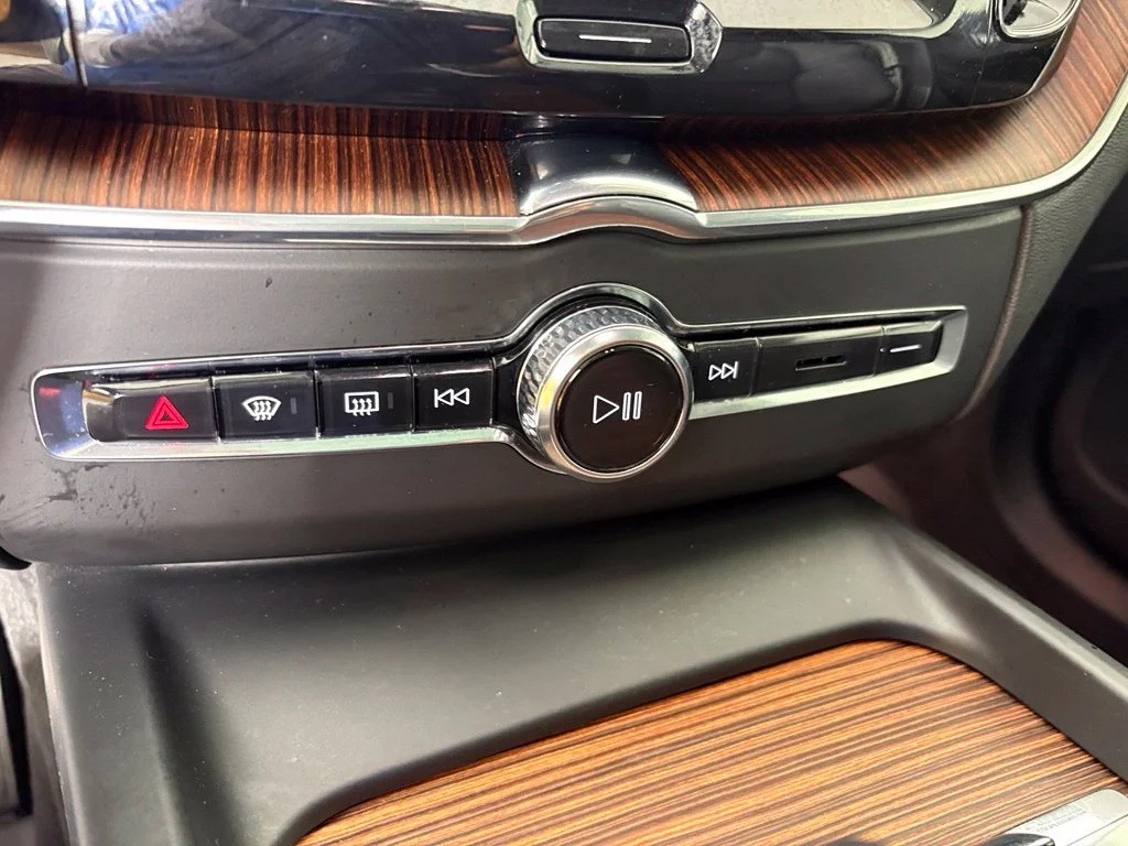 Used 2024 White Volvo T8 Plus Dark Theme image 26