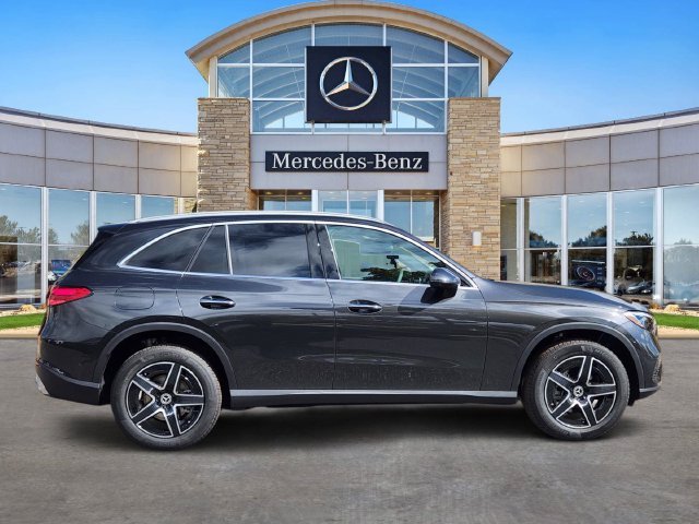 New 2027 Graphite Grey Metallic Mercedes-Benz GLC 300 image 5