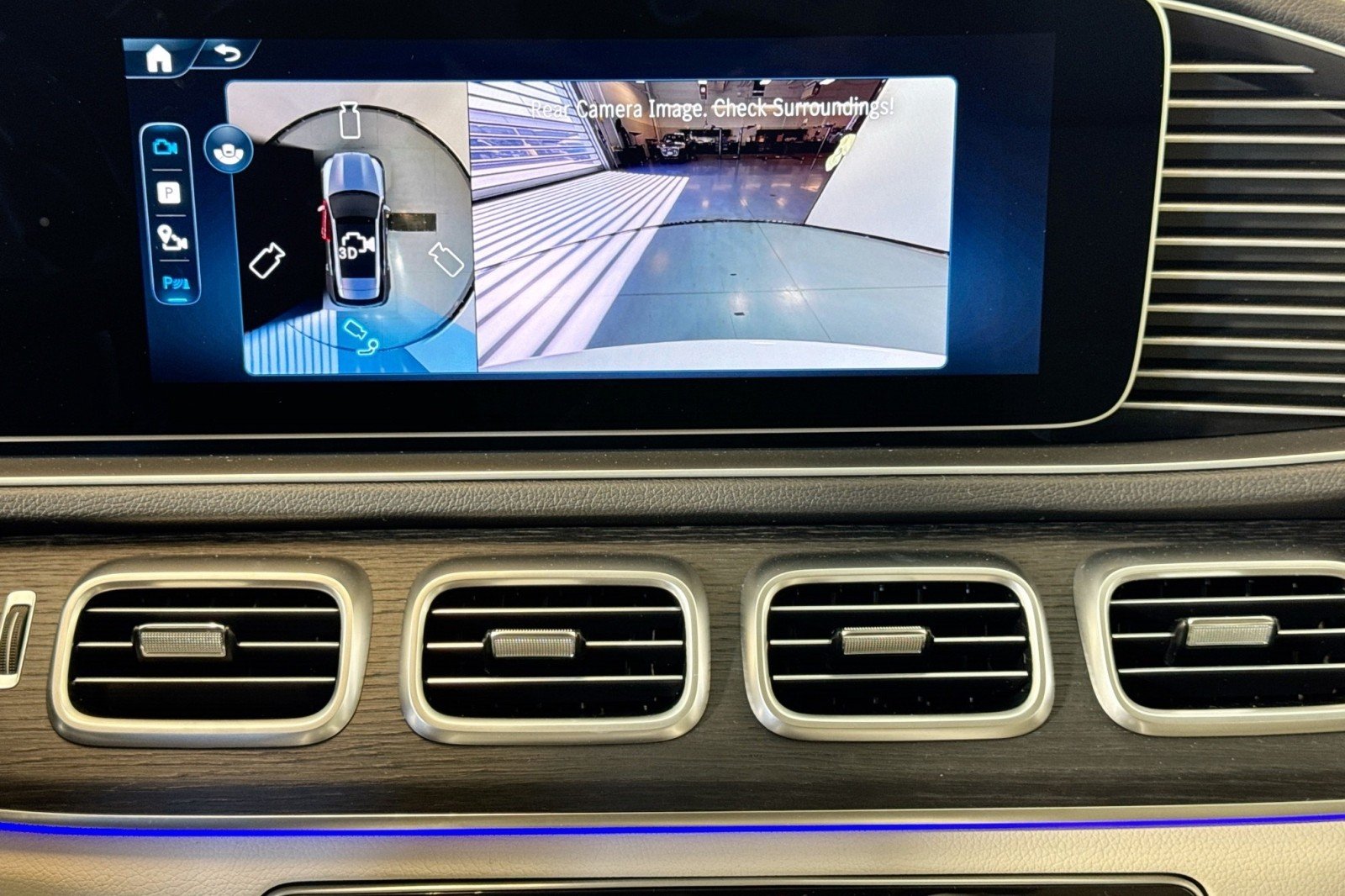 New 2026 Polar White Mercedes-Benz GLE 450 4MATIC® SUV image 13
