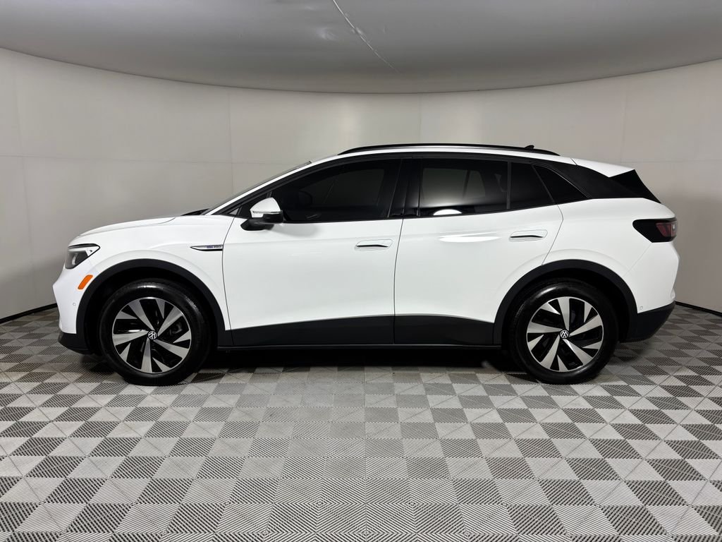 Used 2023 Pure White Volkswagen Pro image 4