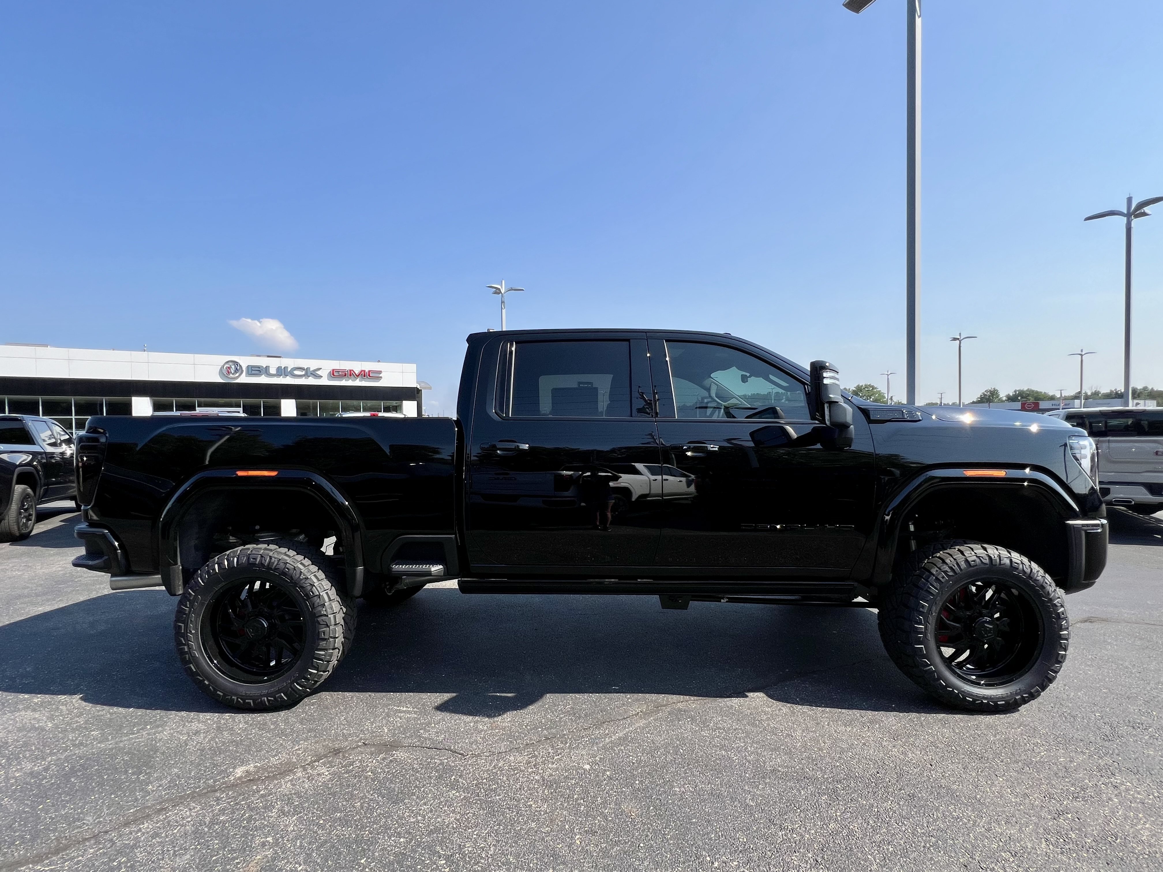 New 2026 Onyx Black GMC Denali image 10
