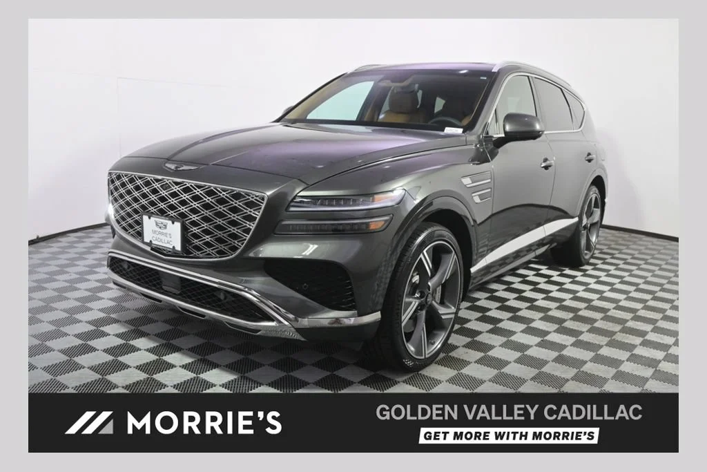 Used 2025  Genesis 3.5T Prestige image 1