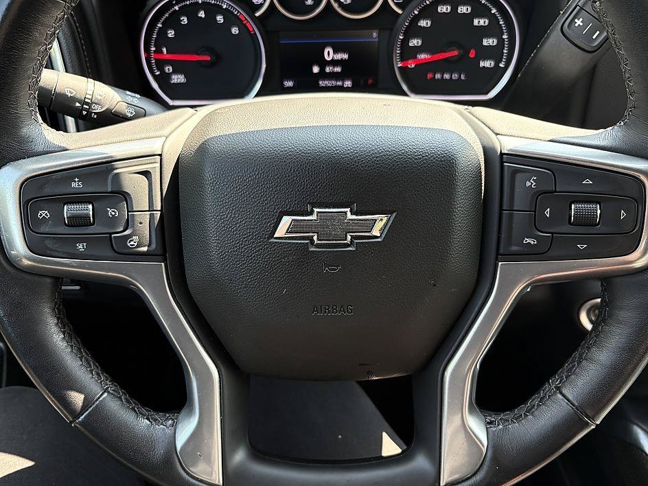 Used 2022 Silver Ice Metallic Chevrolet LT Trail Boss image 18