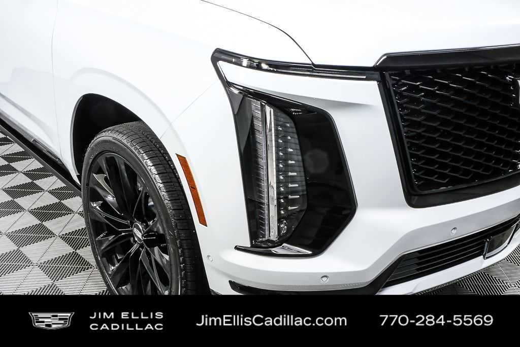 Used 2026 Vibrant White Tricoat Cadillac Platinum Sport image 38