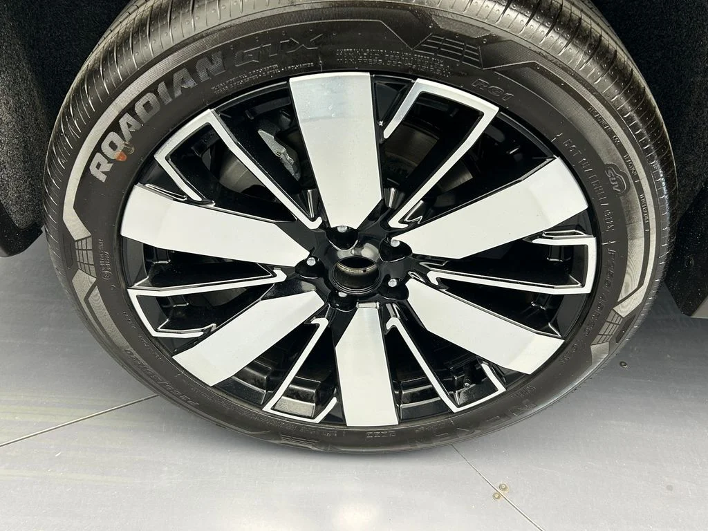 New 2026 Cosmic Blue Metallic Mitsubishi SE image 48