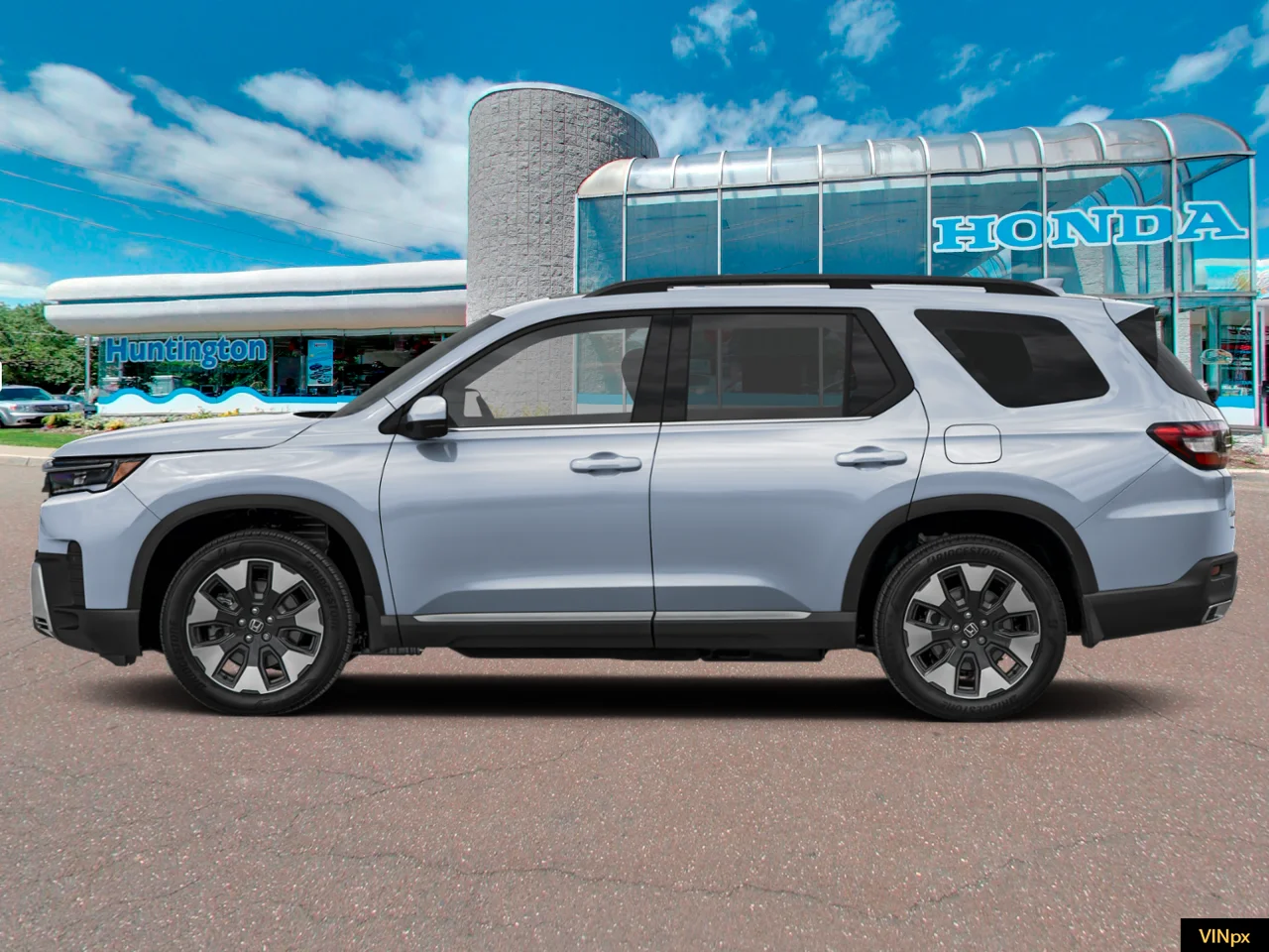 New 2026 Solar Silver Metallic Honda Touring image 3