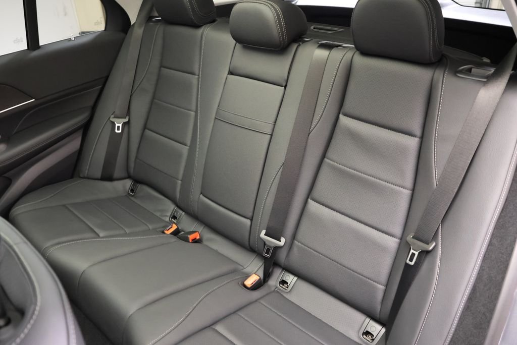Used 2026 Selenite Grey Metallic Mercedes-Benz GLE 350 image 45