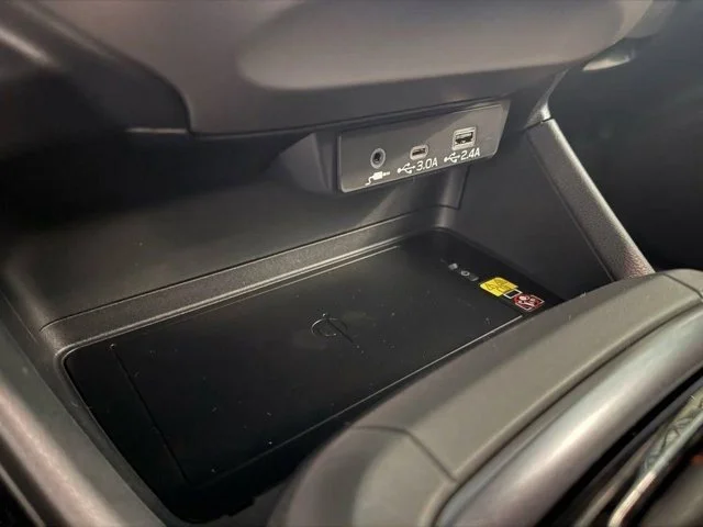 New 2026 CITRON YELLOW PEARL Subaru Limited Hybrid image 12