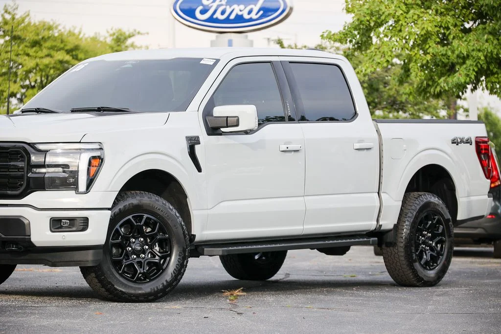 Used 2026 White Ford Lariat image 5