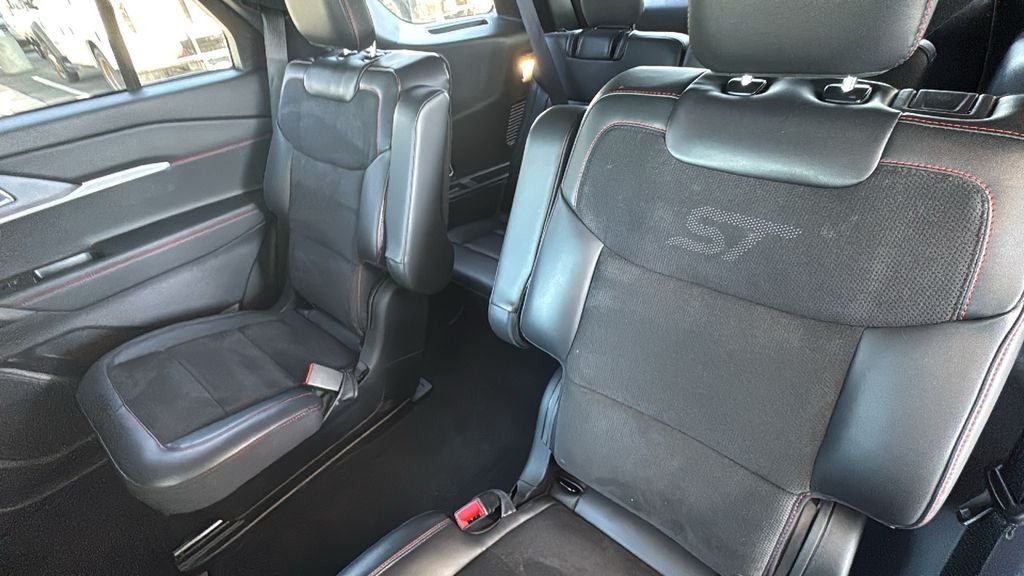 Used 2025 Black Ford ST image 24