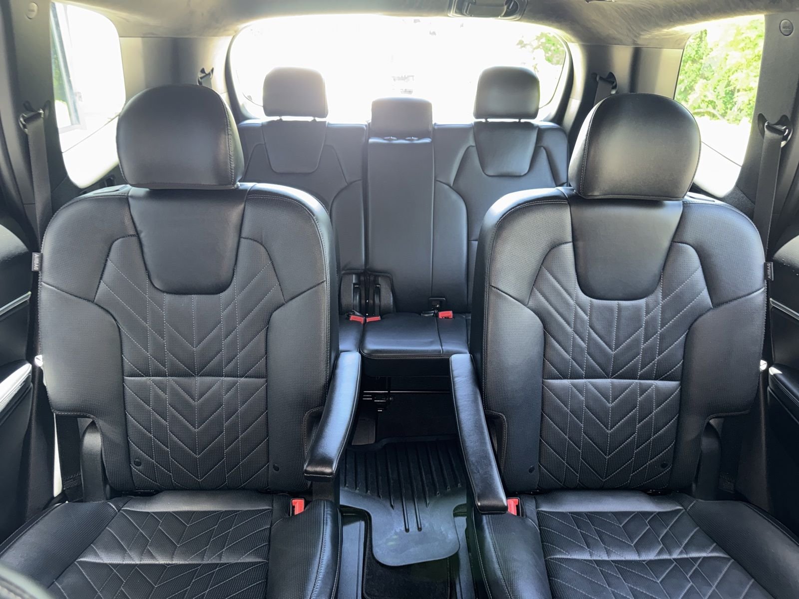 Used 2023 Black Kia SX-Prestige X-Pro image 31
