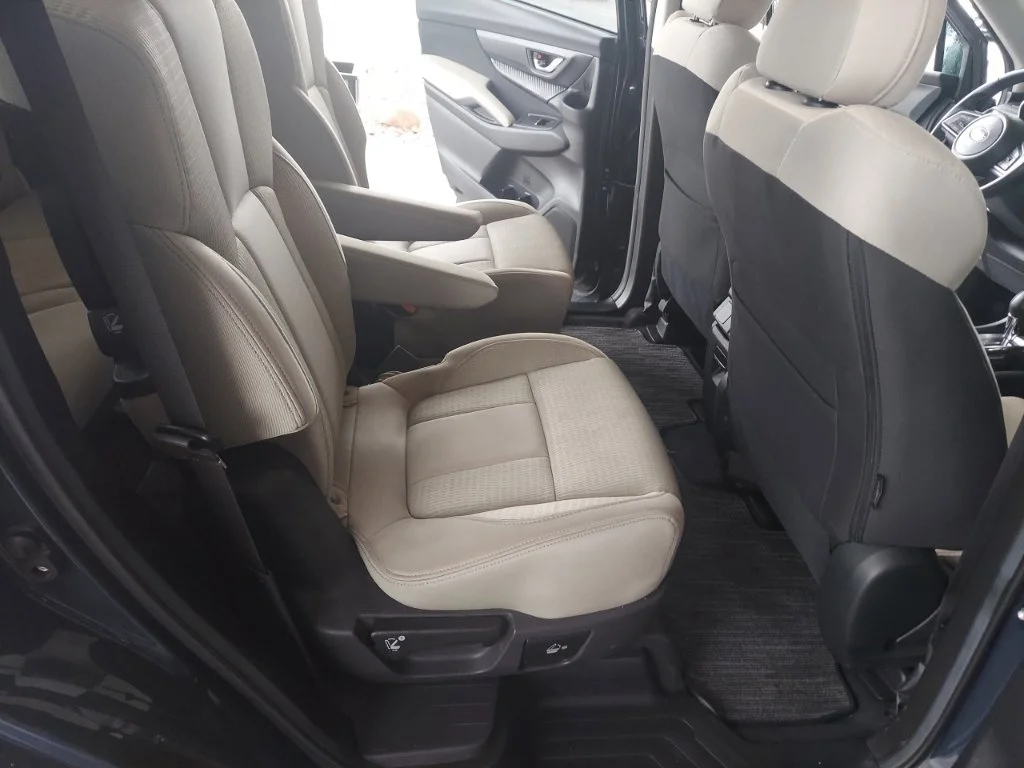 Certified Used 2025 Blue Subaru Premium image 34