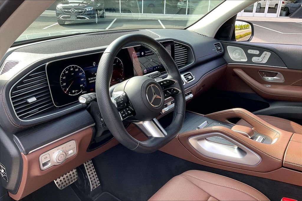 2024 Mercedes-Benz GLS Base - Photo 11
