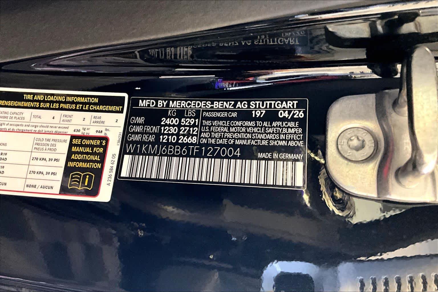 New 2026 Obsidian Black Metallic Mercedes-Benz CLE 450 image 12