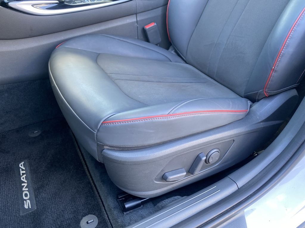 Used 2023 Serenity White Hyundai SEL Plus image 12