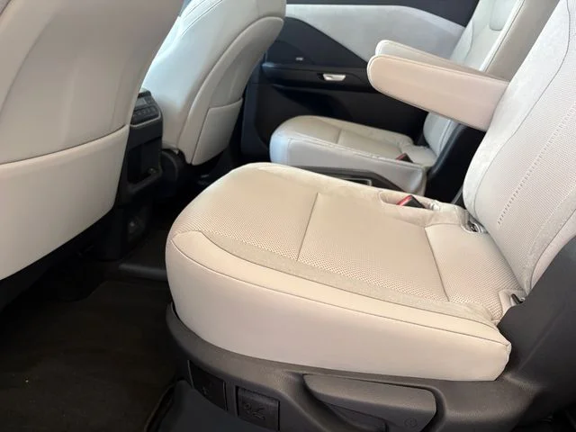 New 2026 Red Lexus 550h+ Luxury image 20