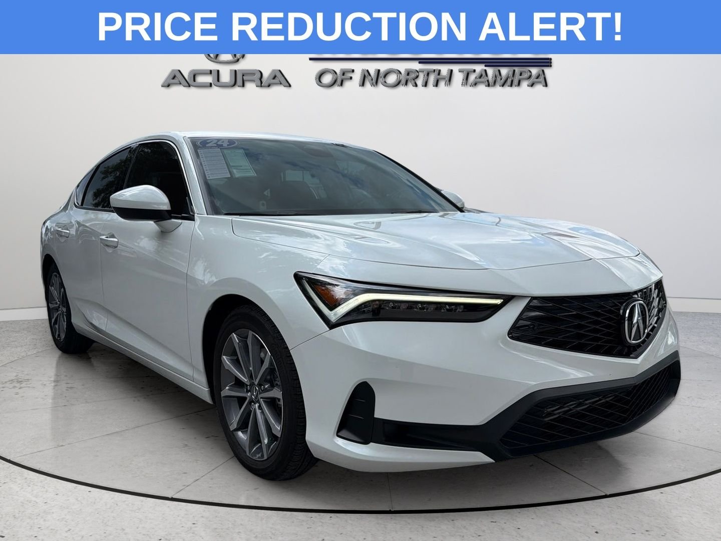 Used 2024 Platinum White Pearl Acura Base image 1