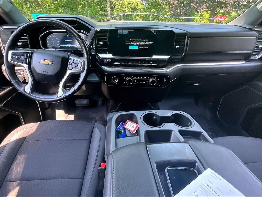 Used 2022 Black Chevrolet LT image 21