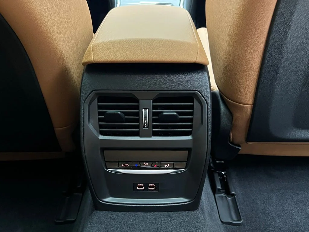 Used 2026 Black Sapphire Metallic BMW eDrive40 image 9