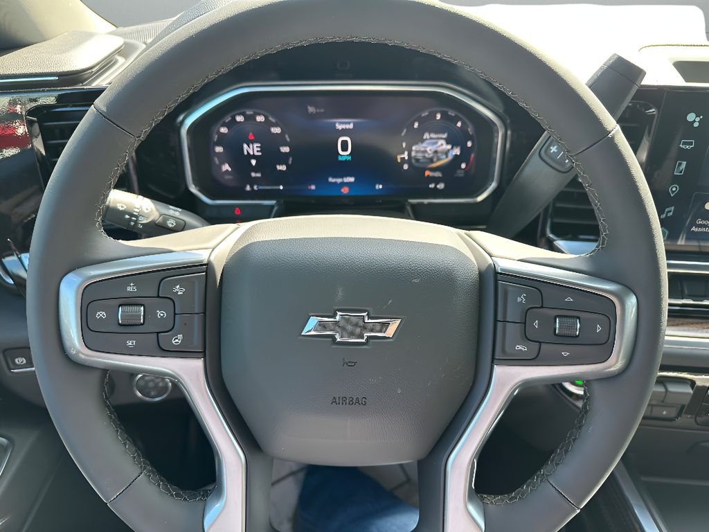 New 2026 Summit White Chevrolet LT image 28