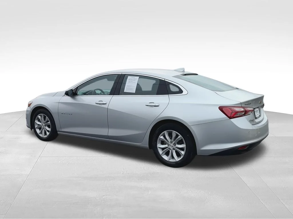 Used 2021 Silver Chevrolet LT image 6