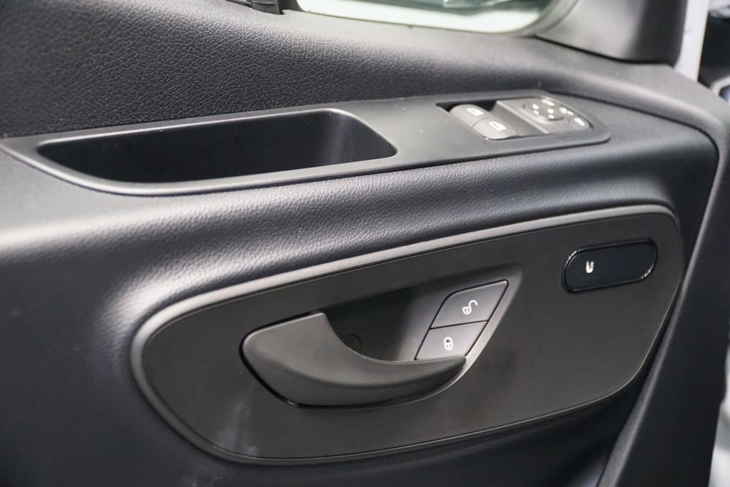 2025 Mercedes-Benz Sprinter Crew Van Base - Photo 25