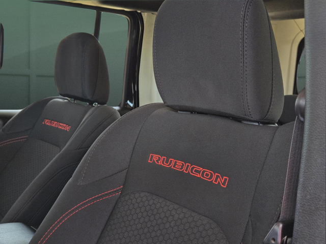 Used 2019 Black Jeep Unlimited Rubicon image 18