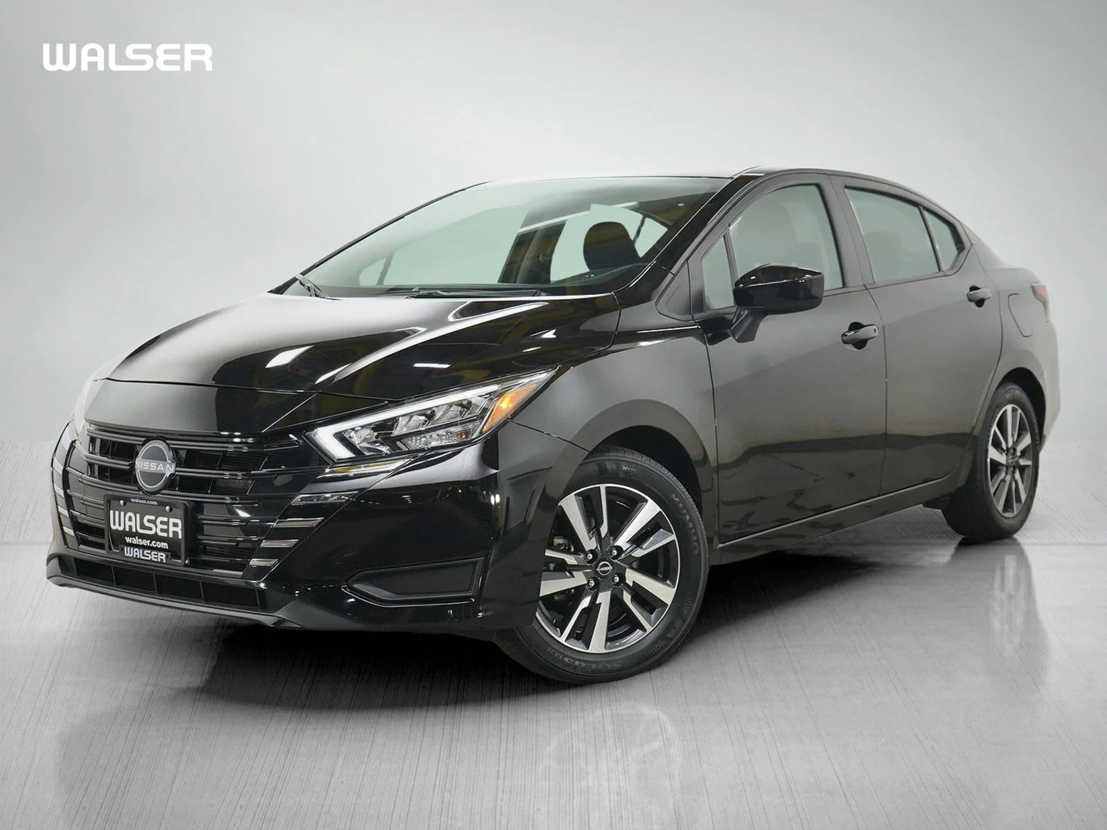 2025 Nissan Versa 1.6 SV CVT's photo