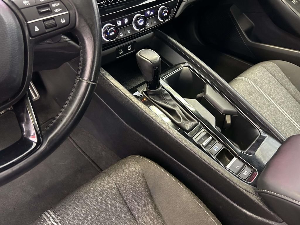 Used 2024 Blue Honda Sport image 18