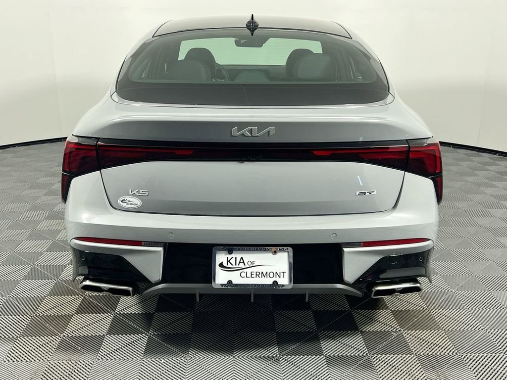 New 2026 Wolf Gray Kia GT image 4