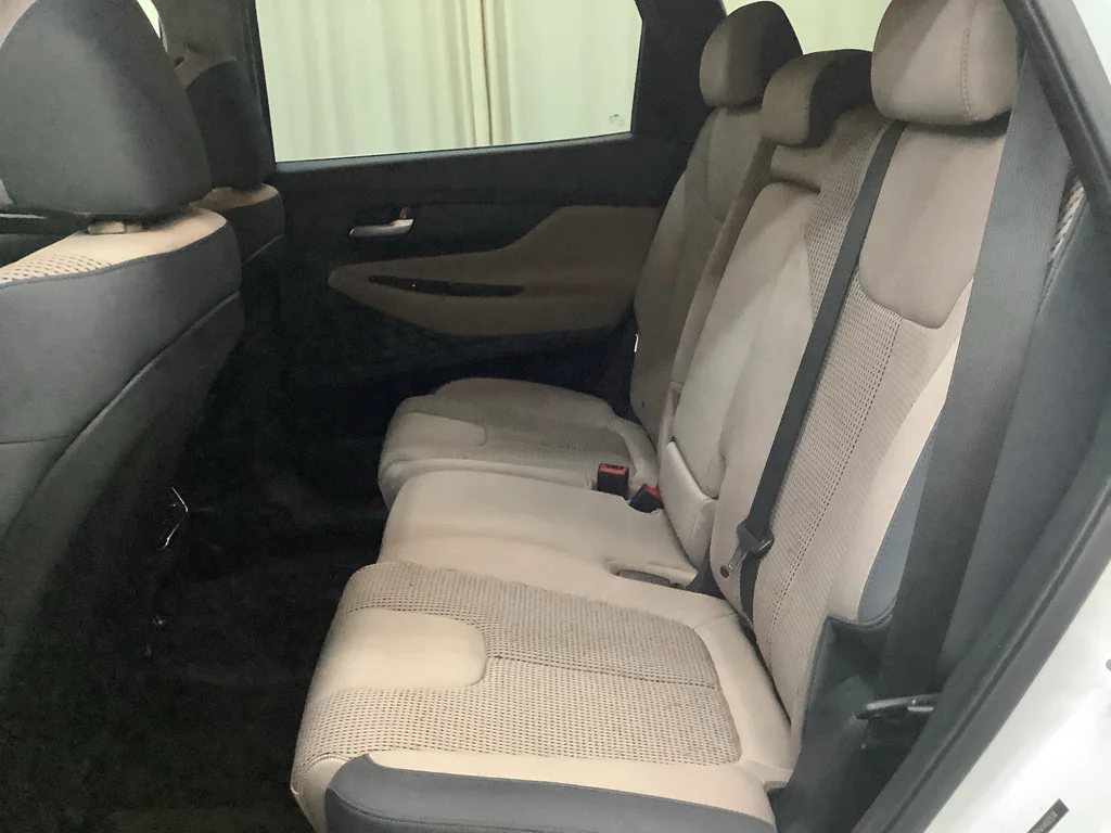 Used 2022 Quartz White Hyundai SEL image 23