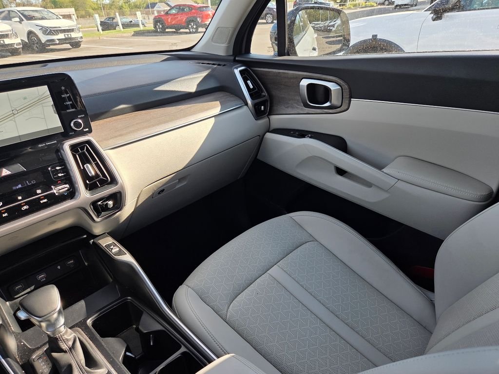 Used 2023 Gray Kia X-Line EX image 16