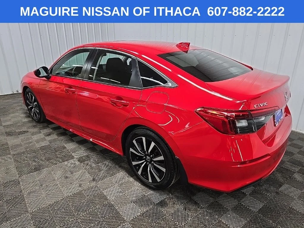 Used 2024  Honda EX image 9