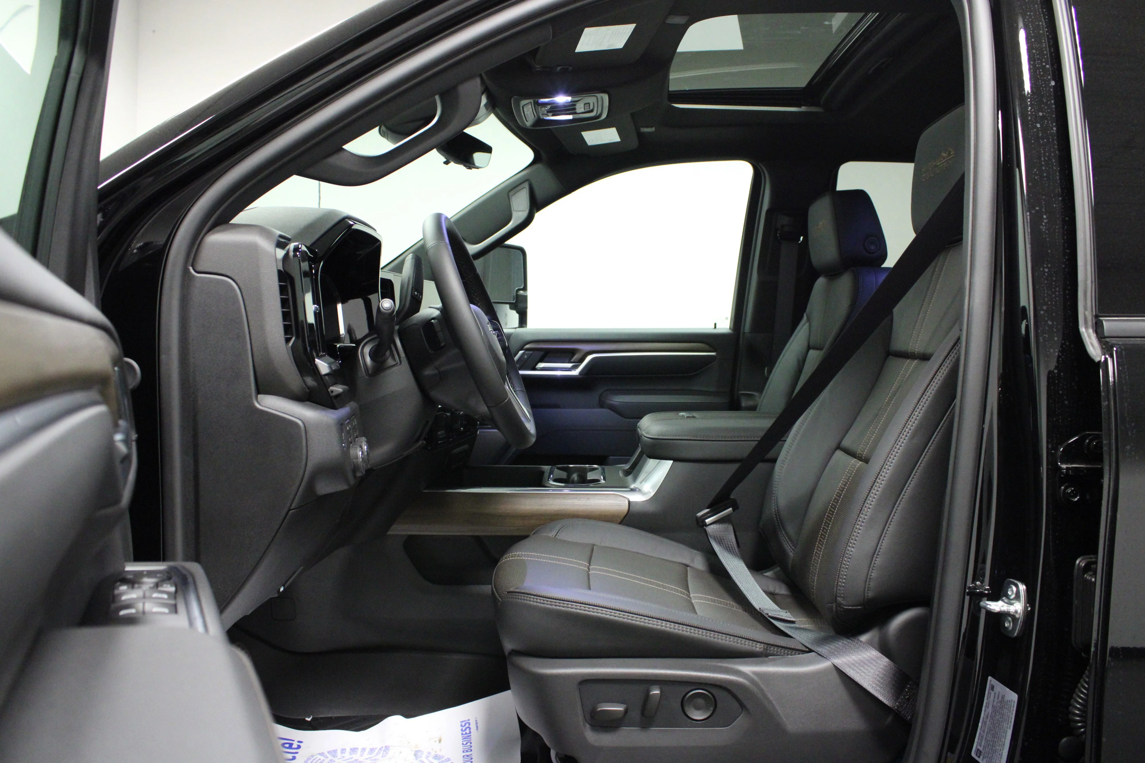 New 2026 Black Chevrolet High Country image 12
