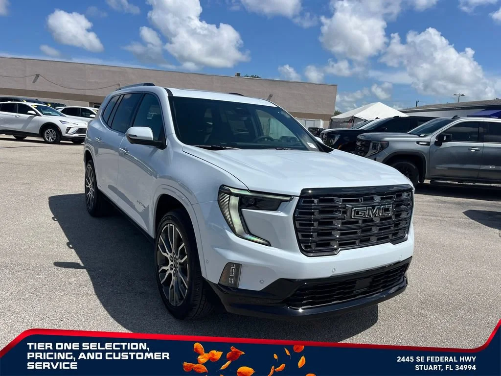 2026 GMC Acadia Denali Ultimate - Photo 3