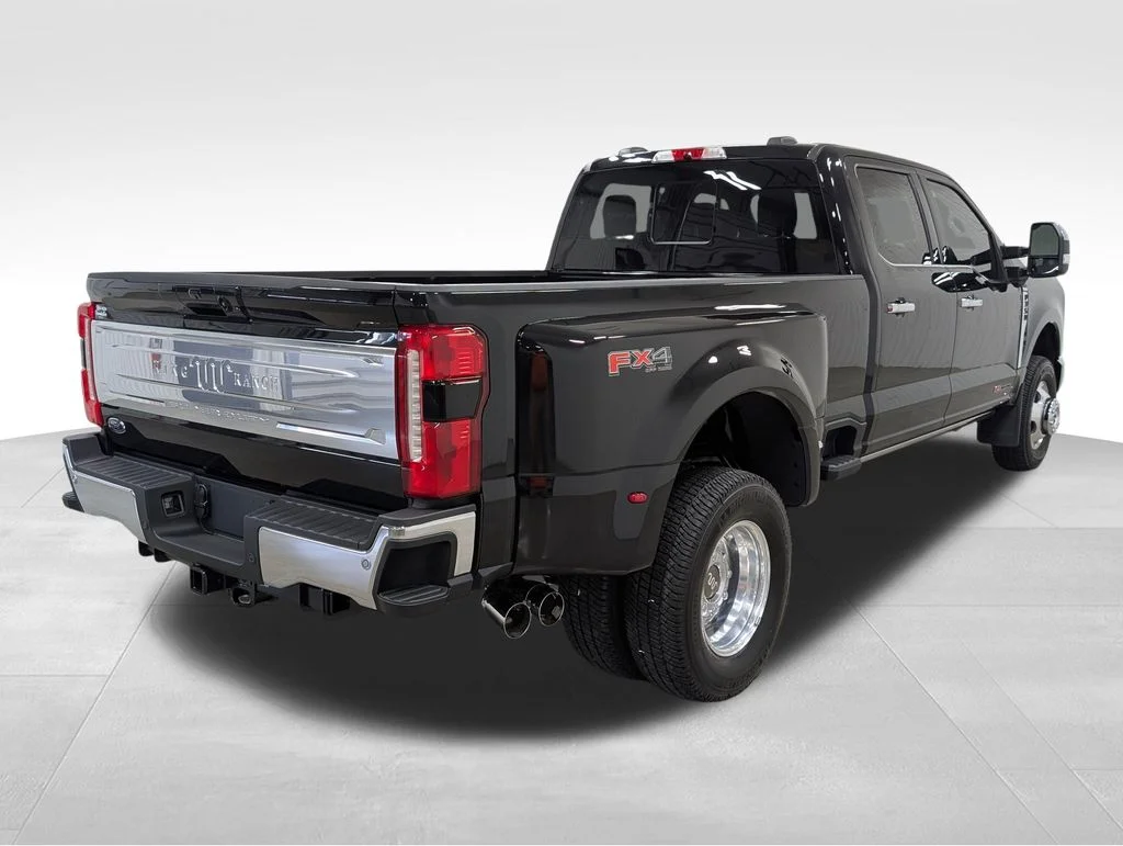 New 2026 Agate Black Metallic Ford F-350® King Ranch® image 27