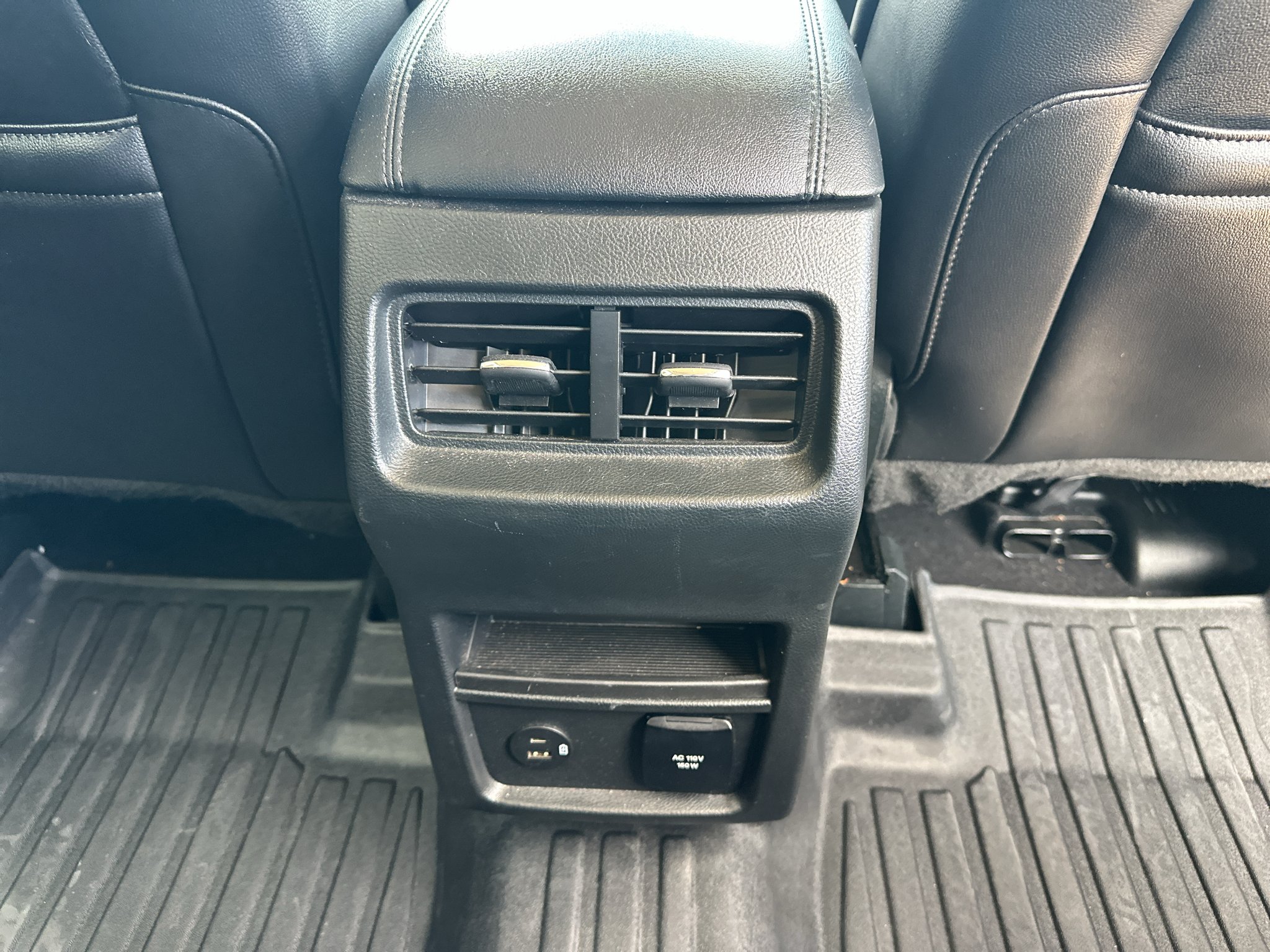Used 2022 Carbonized Gray Metallic Ford SEL image 32