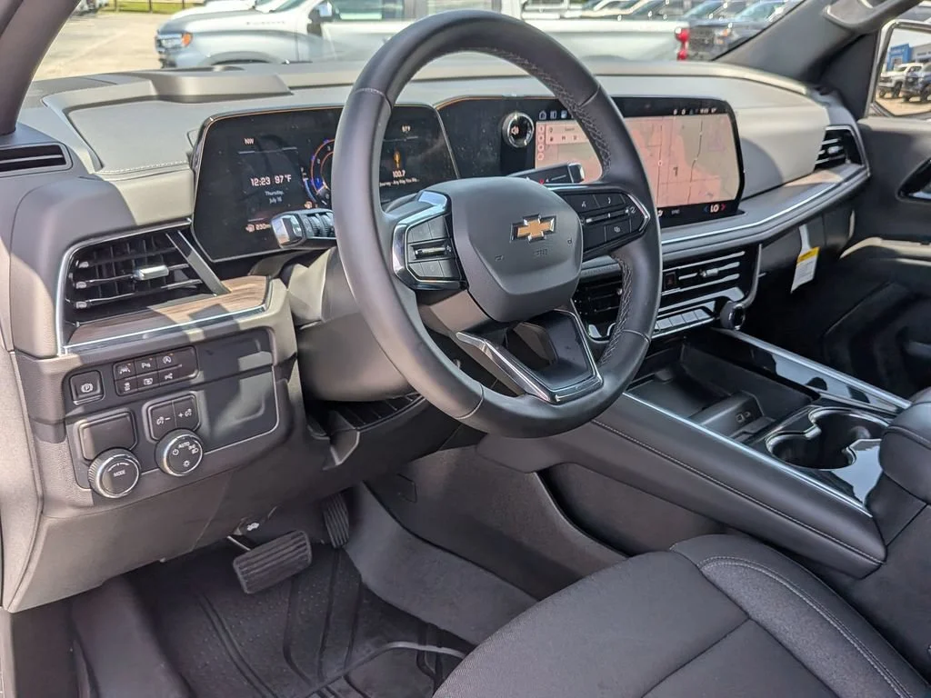 New 2026 Summit White Chevrolet LS image 33