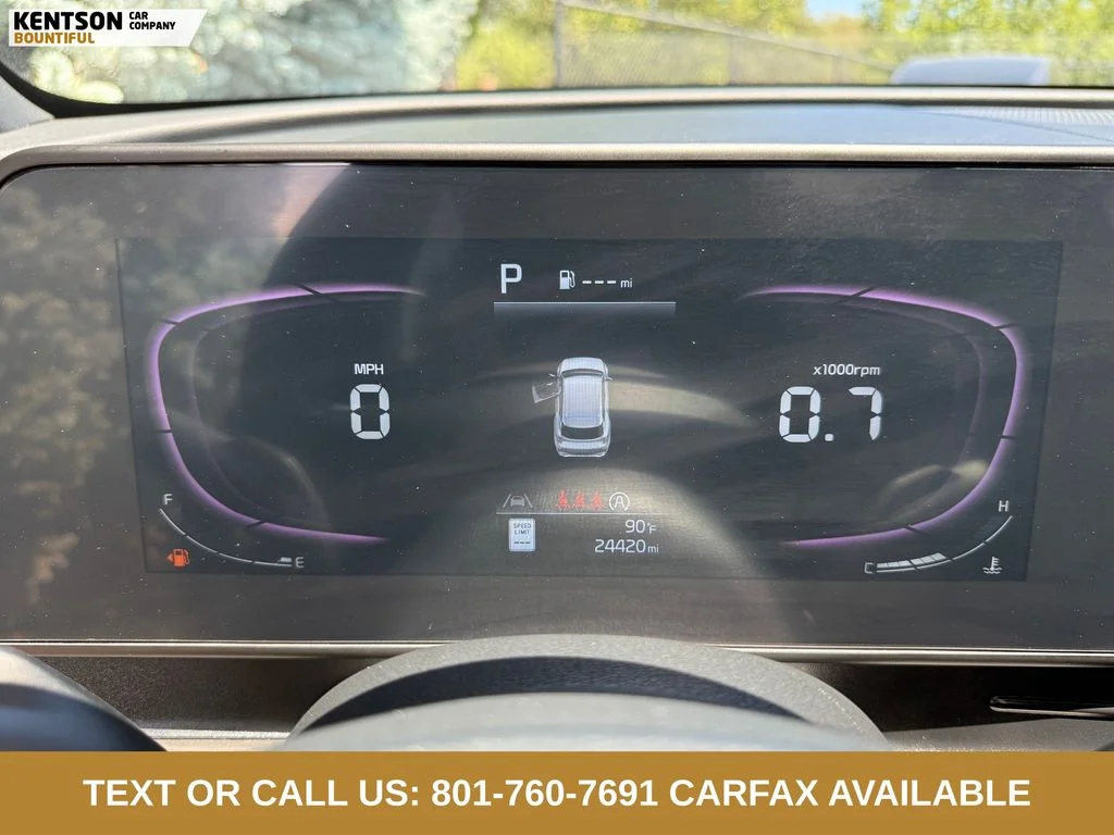 Used 2024 Gray Kia X-Line image 15