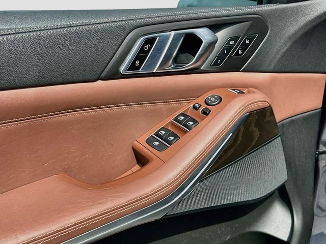Certified Used 2022 Gray BMW sDrive40i image 18