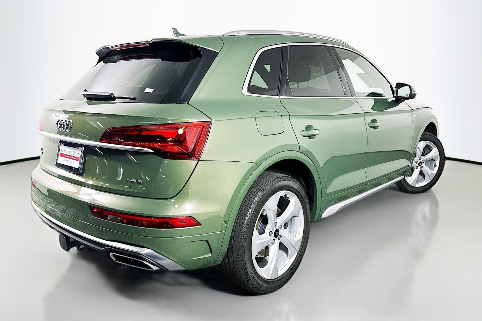 Used 2023 District Green Metallic Audi S line Prestige image 13