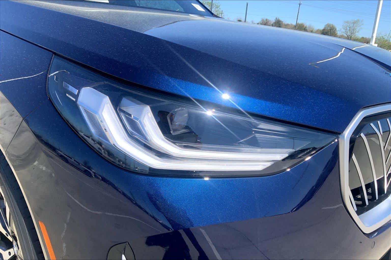 Used 2026 Tanzanite Blue II Metallic BMW 30 xDrive image 13