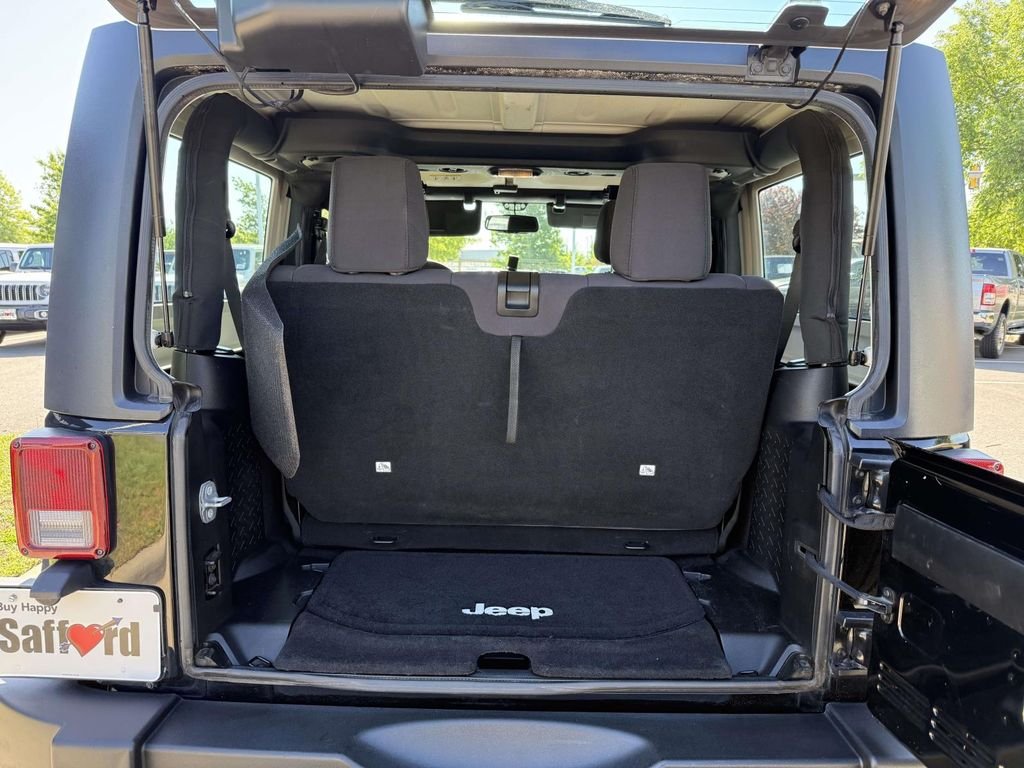 Used 2014 Black Jeep Sport image 31