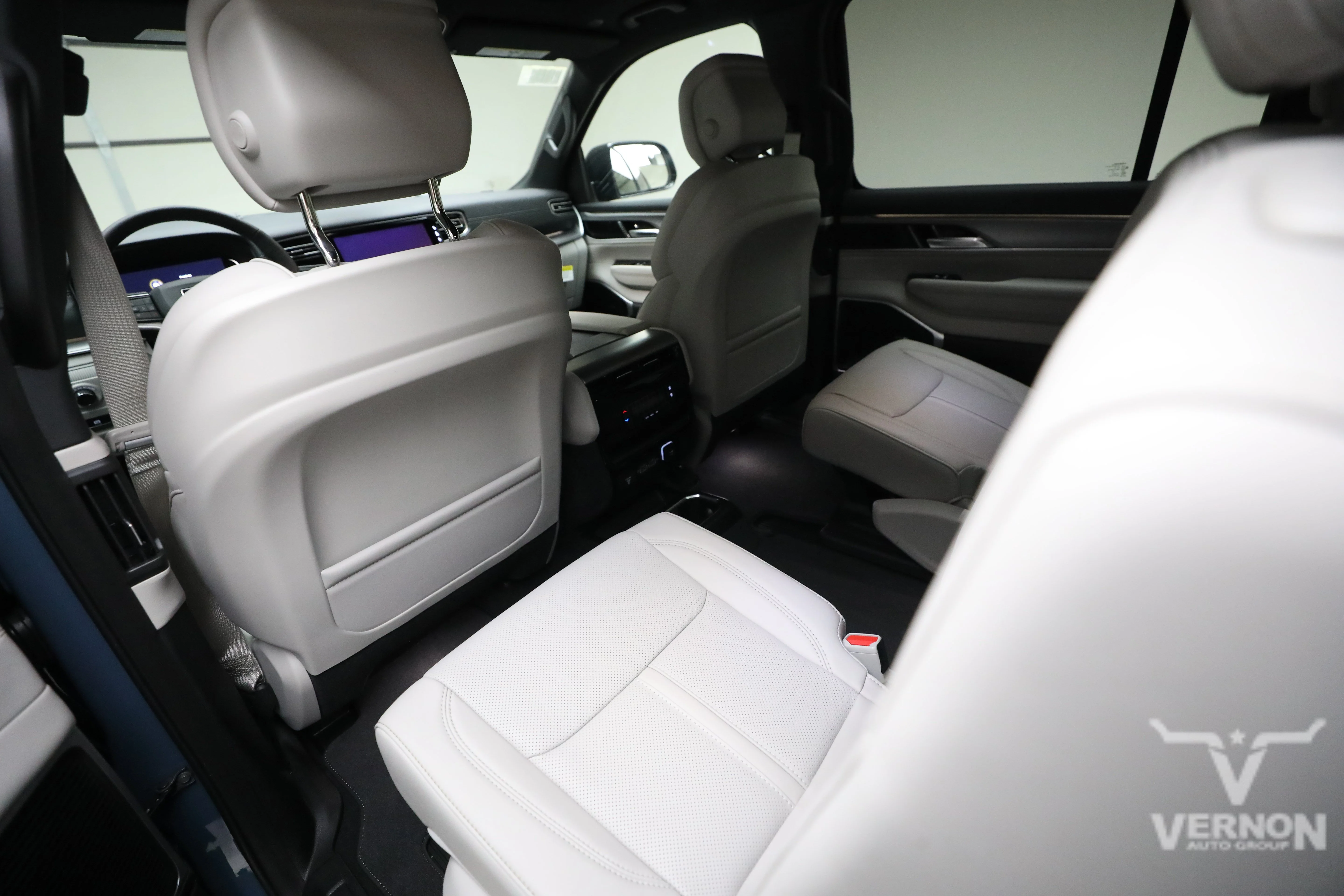 New 2026 Jeep Grand Wagoneer Base 4x4