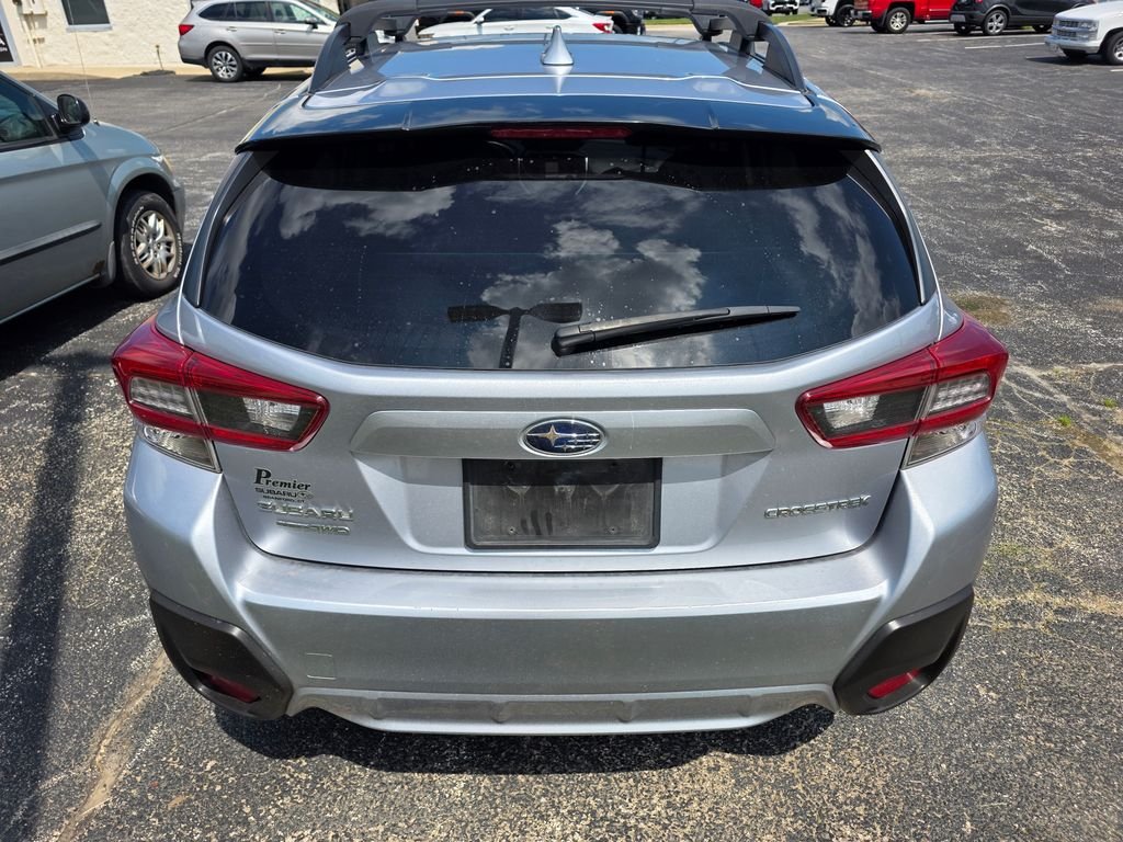 Used 2021 Ice Silver Metallic Subaru Premium image 3
