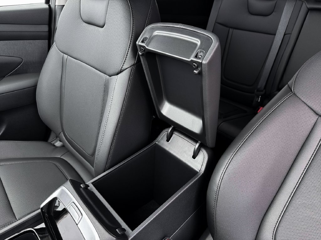 New 2026 Silver Hyundai SEL Premium FWD image 38