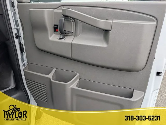 2026 Chevrolet Express Cargo Work Van - Photo 24