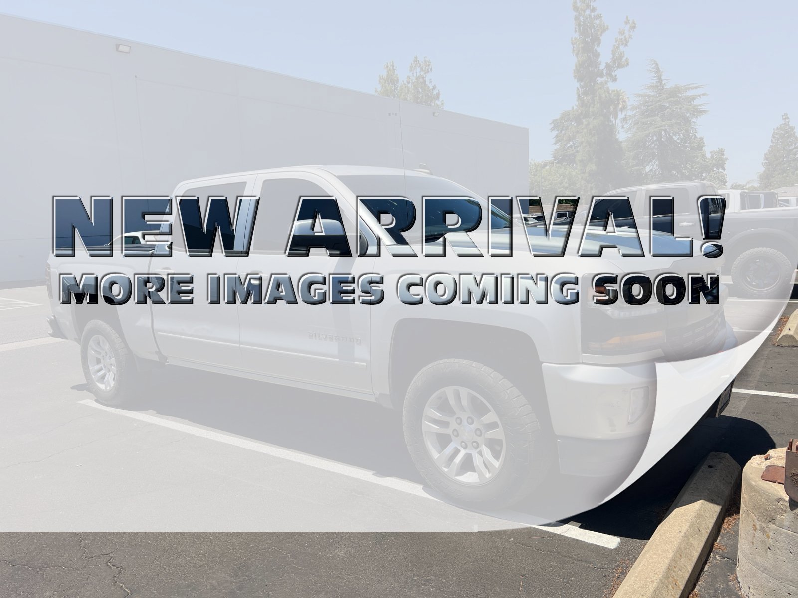2017 Chevrolet Silverado 1500 LT Crew Cab Short Box's photo