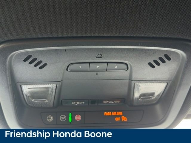 Used 2023 White Chevrolet Premier image 30